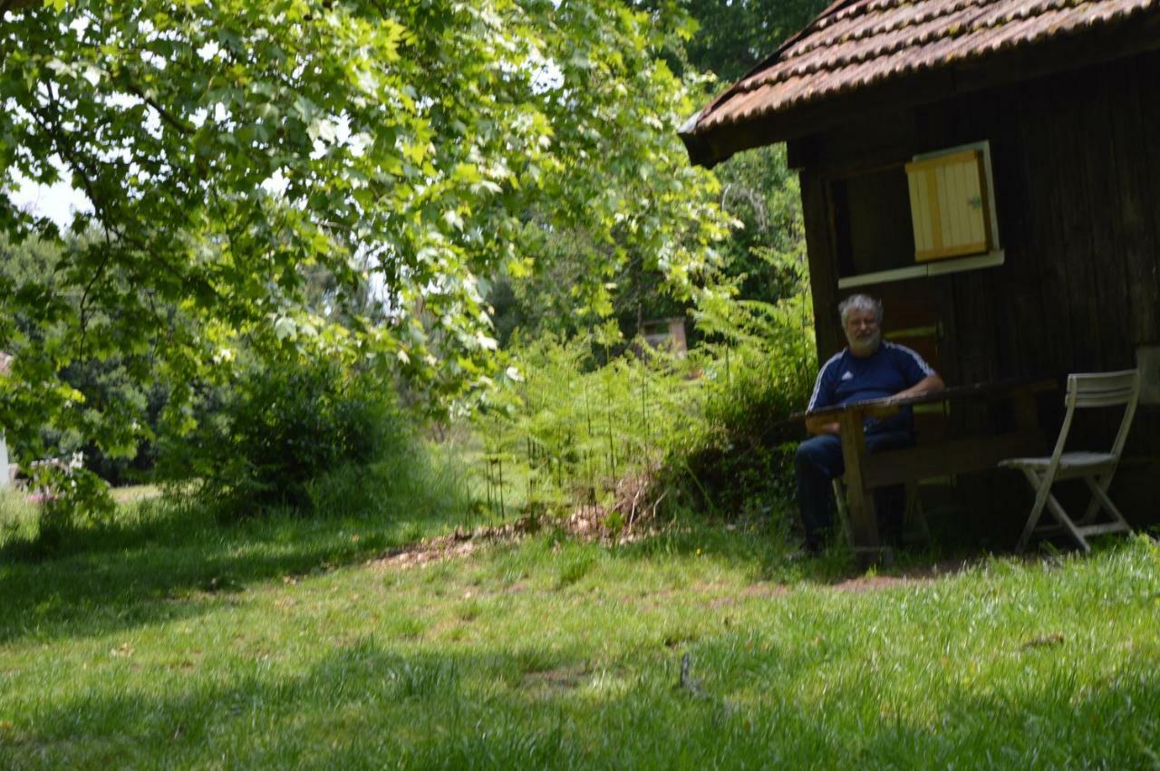 Cabane En Foret Onesse-et-Laharie Exterior photo